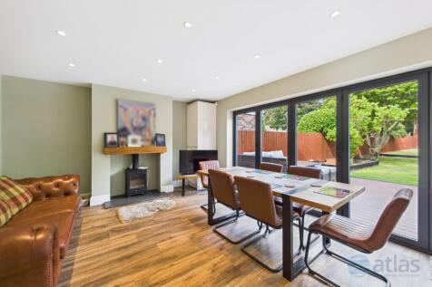 Kitchen / Dining / Living Area