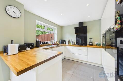 Kitchen / Dining / Living Area