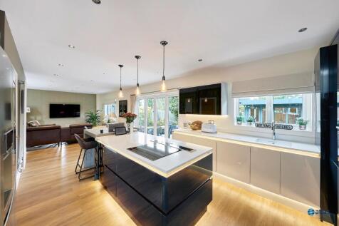 Living/Dining/Kitchen Area