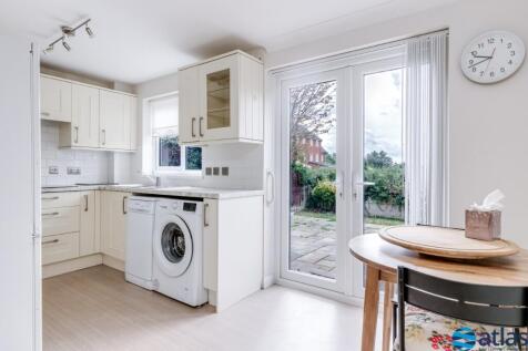 Dining/Kitchen