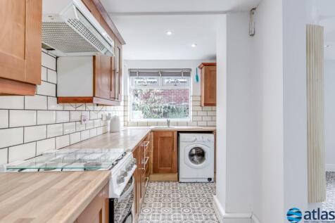 Kitchen/Living Area
