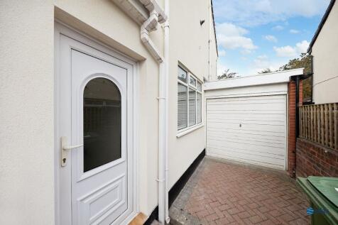 Garden/Garage