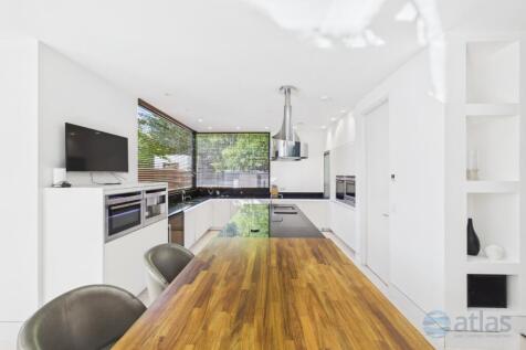 Kitchen / Dining / Living Area