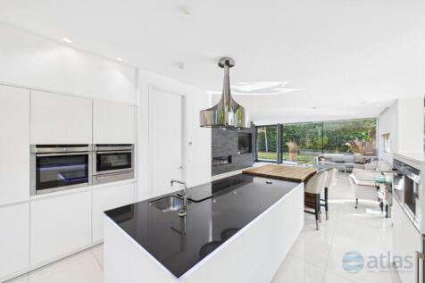 Kitchen / Dining / Living Area