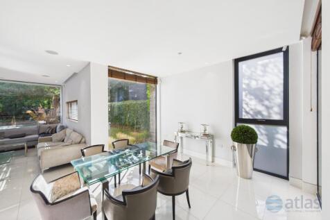 Kitchen / Dining / Living Area