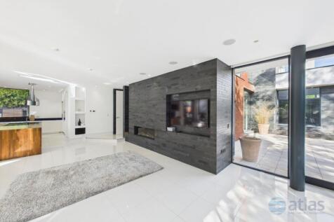 Kitchen / Dining / Living Area