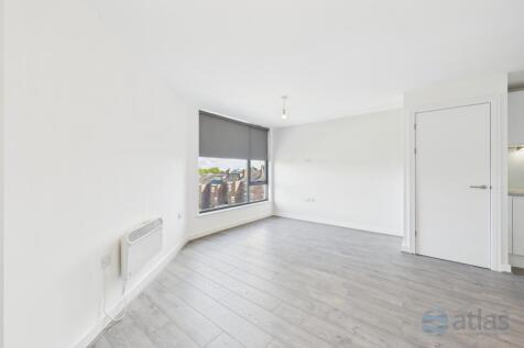 Living/Kitchen Area