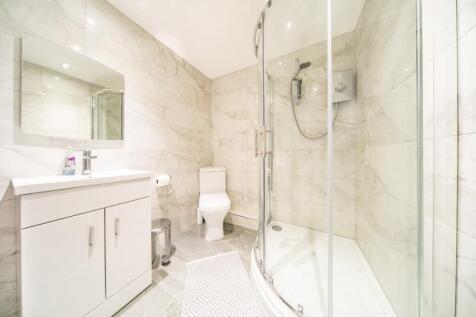En Suite Bathroom