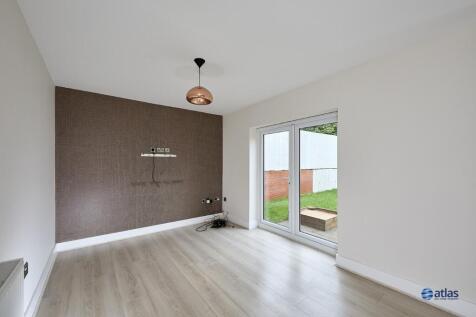 Kitchen / Dining / Living Area