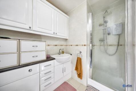 En-suite To Bedroom One