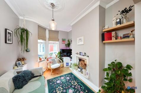 Living Room / Dining Room