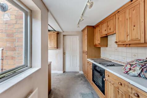8661786-interior07-800.jpg