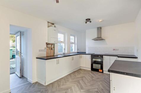 8638240-interior03-800.jpg