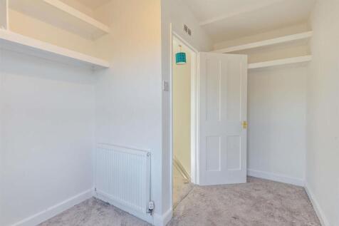 8638240-interior10-800.jpg