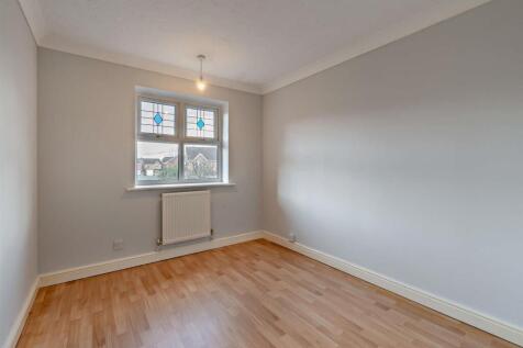 8640343-interior32-800.jpg