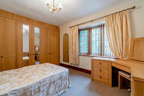 8639724-interior34-800.jpg