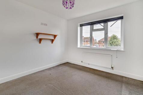 8640300-interior16-800.jpg