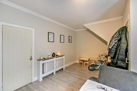 8639801-interior04-800.jpg