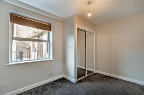 8641376-interior08-800.jpg