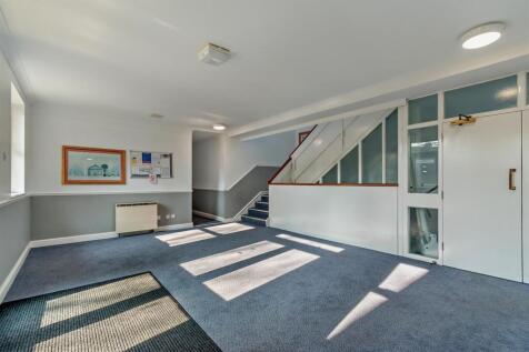 8641376-interior13-800.jpg