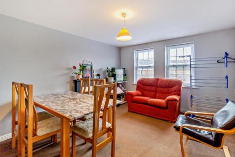 8642307-interior03-800.jpg