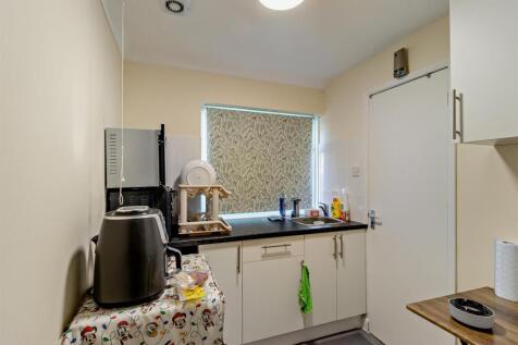 8642182-interior02-800.jpg