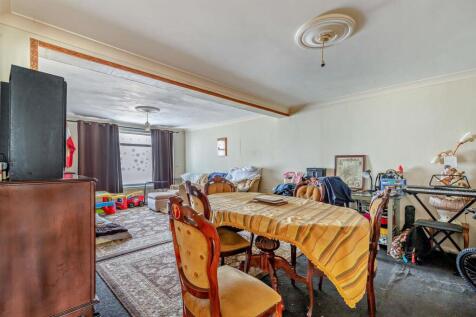 8645400-interior04-800.jpg