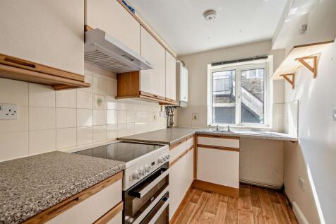 8646359-interior04-800.jpg