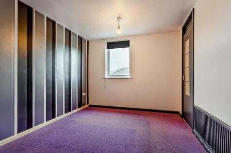8647600-interior19-800.jpg