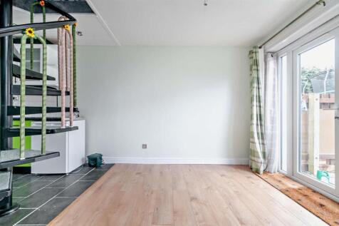 8647900-interior11-800.jpg