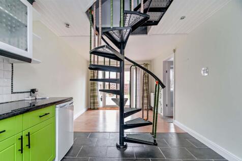 8647900-interior12-800.jpg