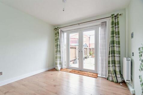 8647900-interior05-800.jpg