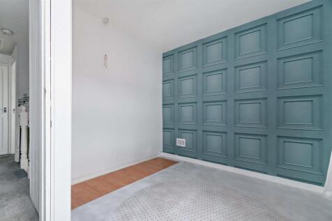 8647900-interior18-800.jpg