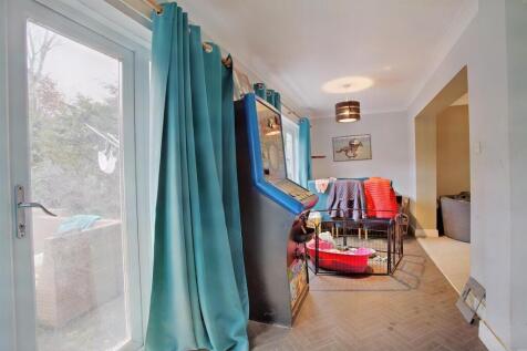 8578605-interior02-800.jpg