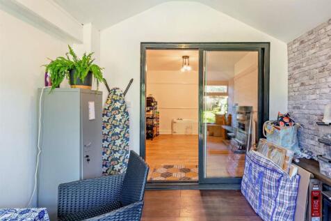 8648662-interior10-800.jpg