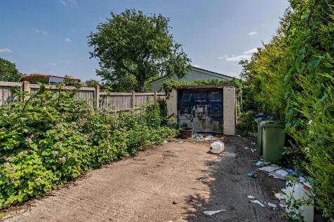 8652878-exterior03-800.jpg