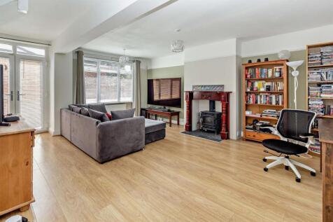 8653288-interior12-800.jpg
