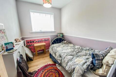 25-06-2025__21-02-32_Bed3_1.BaOYJ.jpg