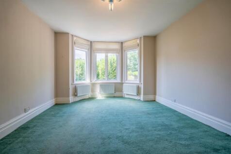 Flat 2 Bedroom