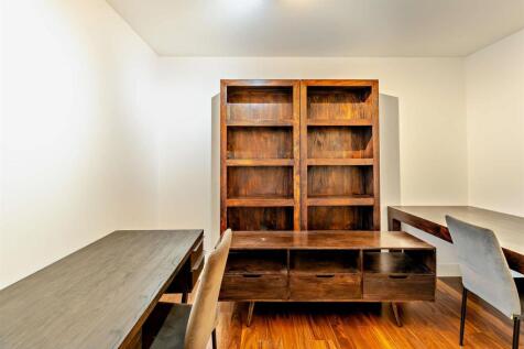 8617774-interior14-800.jpg