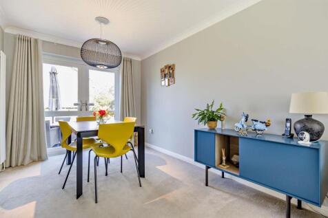 8656443-interior14-800.jpg