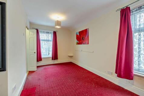 8657711-interior12-800.jpg