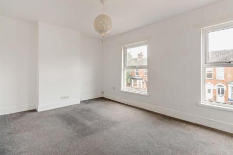 8659234-interior16-800.jpg