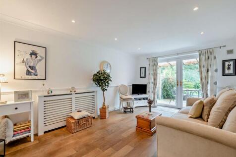 8659030-interior11-800.jpg