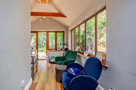 8660165-interior33-800.jpg