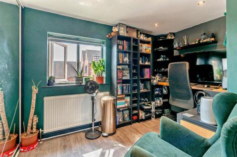 8660165-interior20-800.jpg
