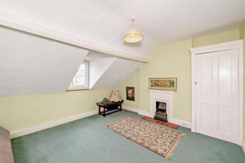 8660047-interior18-800.jpg