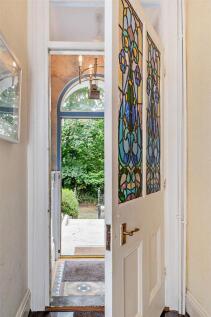 8660047-interior05-800.jpg