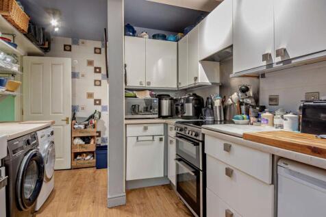 8661020-interior11-800.jpg