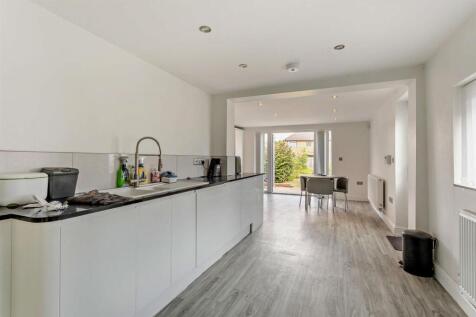 8660045-interior07-800.jpg